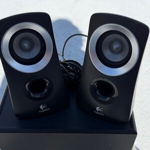 Logitech Black and Silver Speaker System